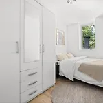 Torshov, Balkong, 2 Soverom, Sentralt Apartment Oslo