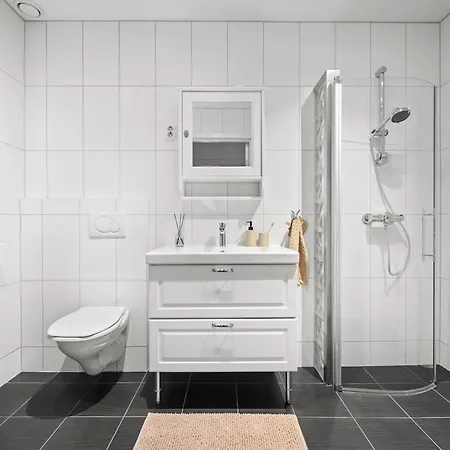 Apartment Torshov, Balkong, 2 Soverom, Sentralt