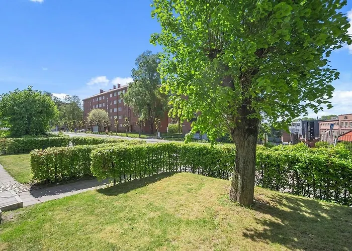 Apartment Torshov, Balkong, 2 Soverom, Sentralt *